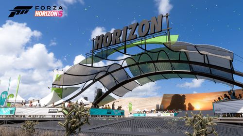 The green and silver Horizon Festival welcome arch as seen in Forza Horizon 3.